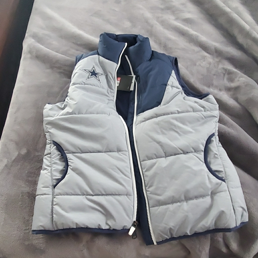 nike womens vest size medium